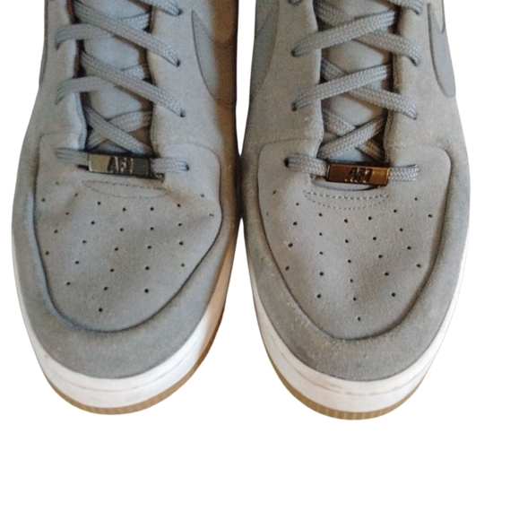 Nike Air Force 1 Sage Low Top Cool Grey Suede Sneakers Men's Size 9.5 - Picture 3 of 12